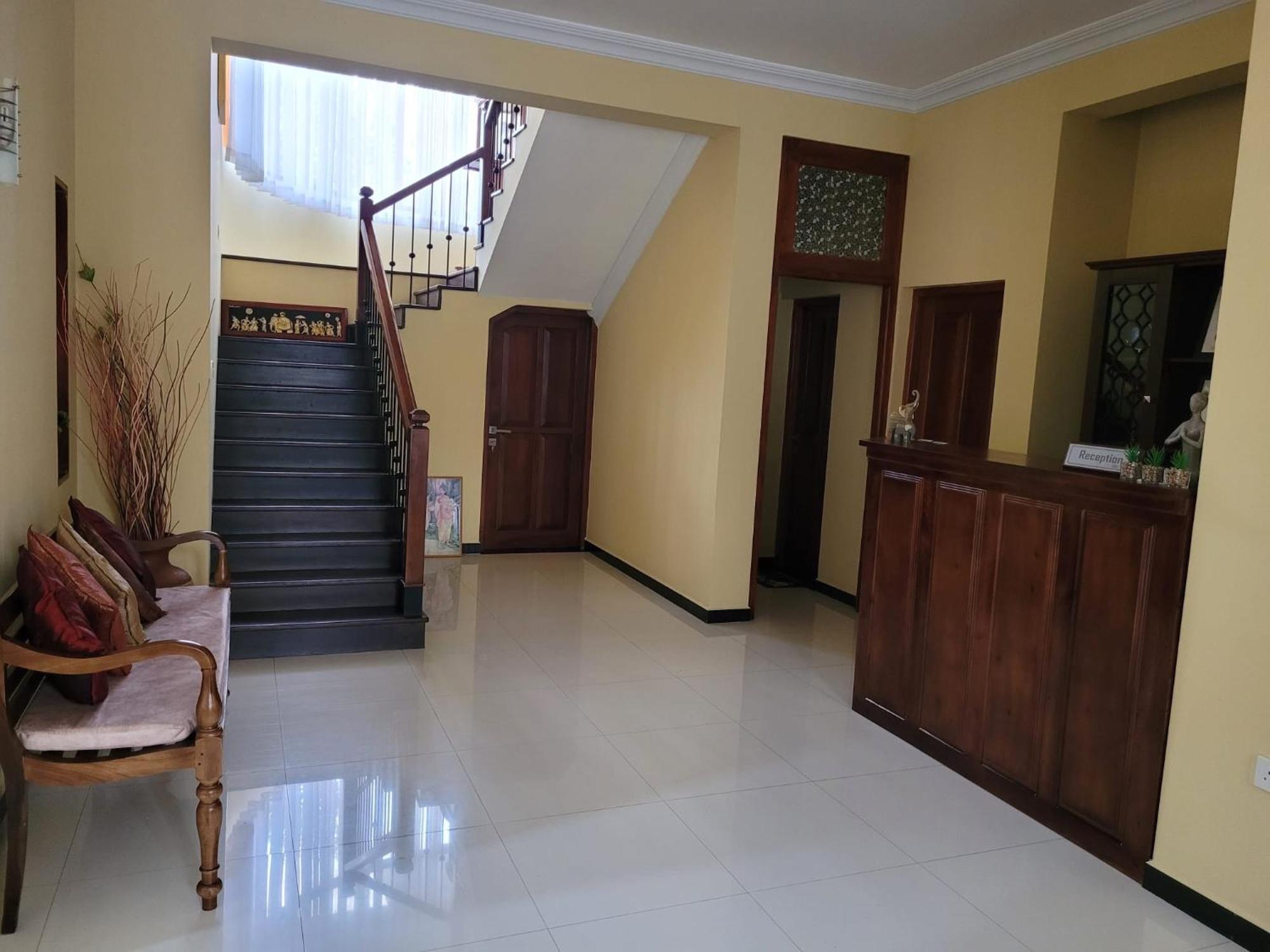 Bigcity Villa - Airport Transit Hotel Katunayake Exterior photo