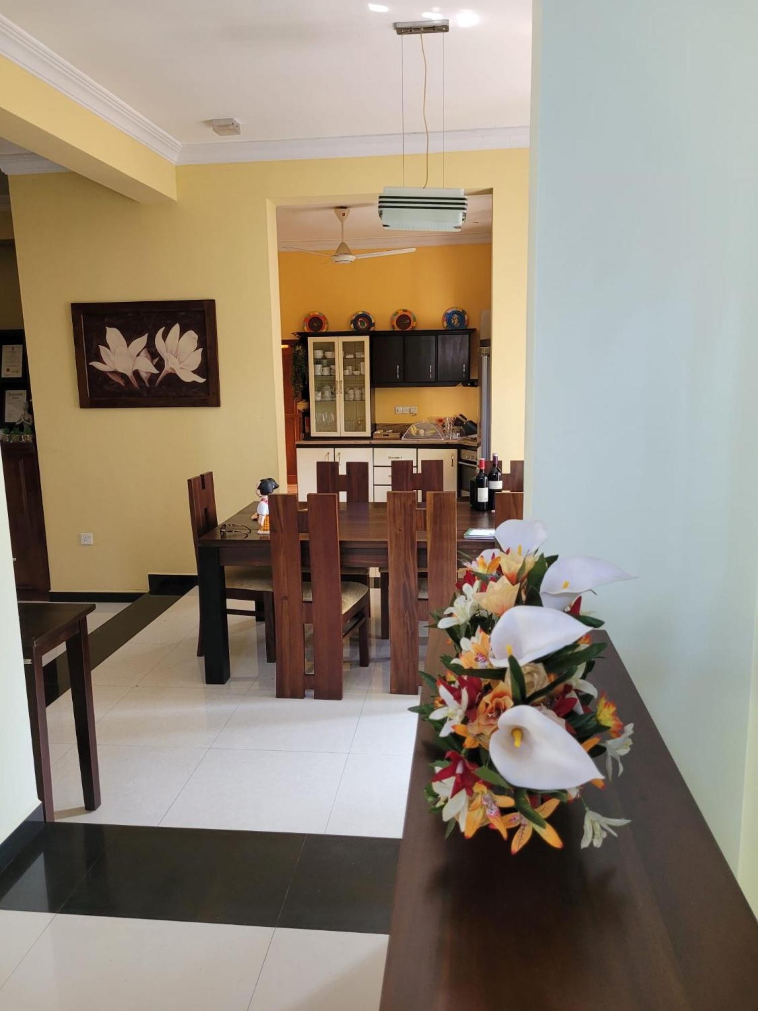 Bigcity Villa - Airport Transit Hotel Katunayake Exterior photo